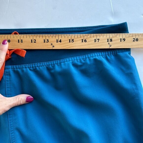 FIGS High Livingston Basic Scrub Pants Limited edition color-Alps Blue Size XLP - Picture 10 of 13